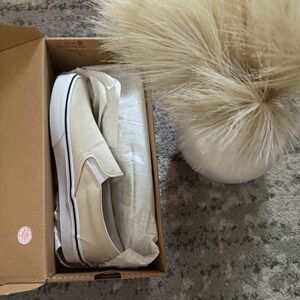 Tan/nude vans NIB
